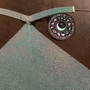 Dolls kill iridescent chain top!